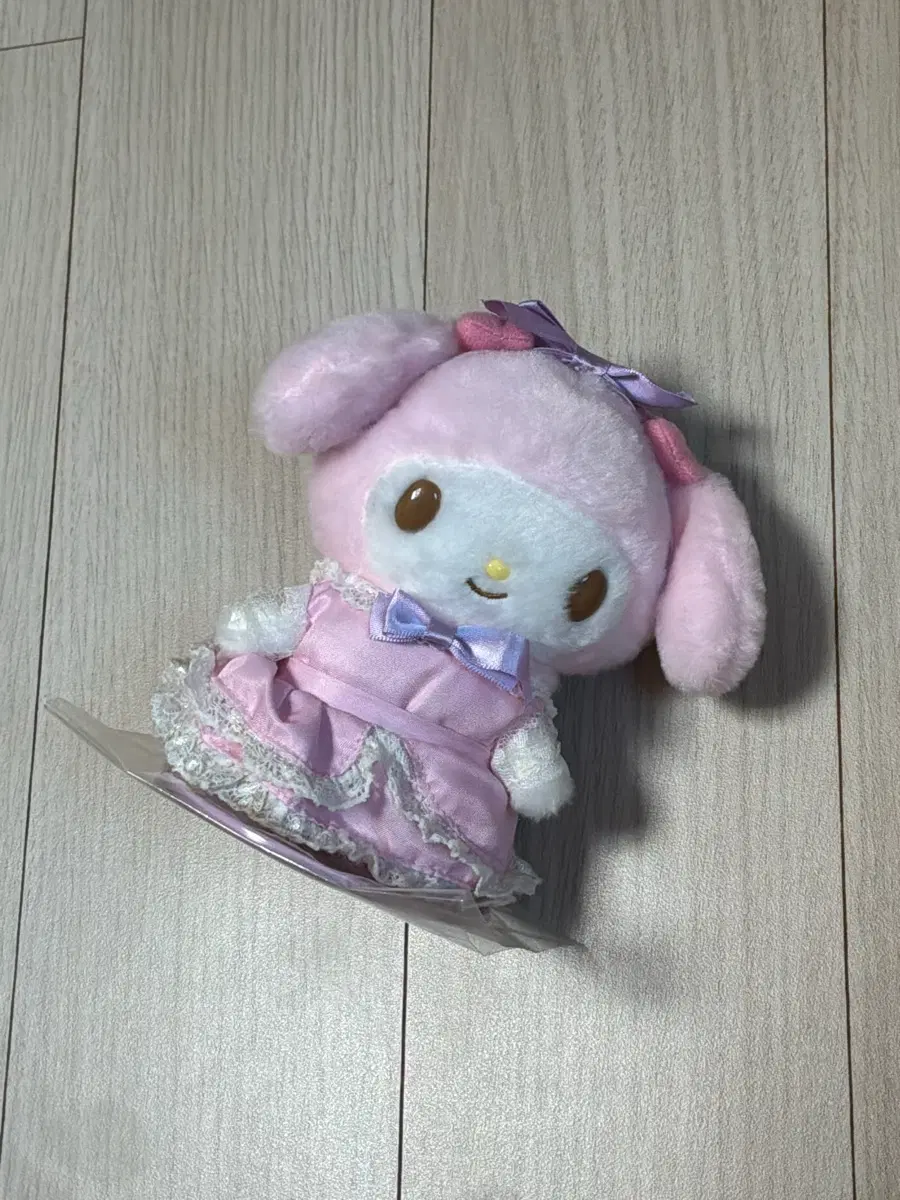 마이멜로디 피탓토 인형 누이 산리오 s