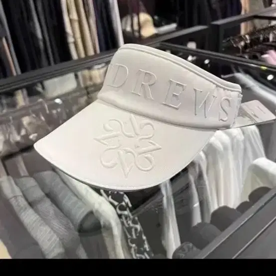 드류 레거시 볼캡 화이트