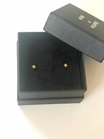 NOIR DE POUPEE K10 다이아몬드 귀걸이