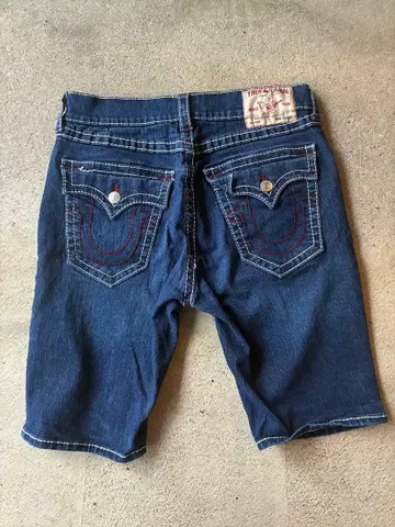 TRUE RELIGION 데님 숏팬츠