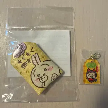 치이카와 먼작귀 모구모구 본점 이나리 모두의 트레이딩 부적 아크릴 참 토끼