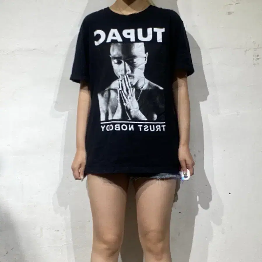 투팍 2PAC 트러스트 노바디 빈티지 그래픽 티셔츠 M
