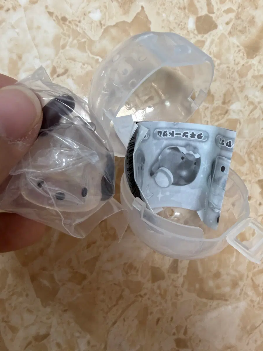 새상품 캡슐토이 피규어 포차코 투명반지
