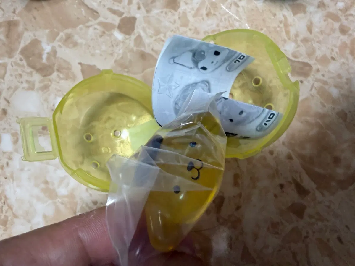 캡슐 토이 폼폼푸린 반지