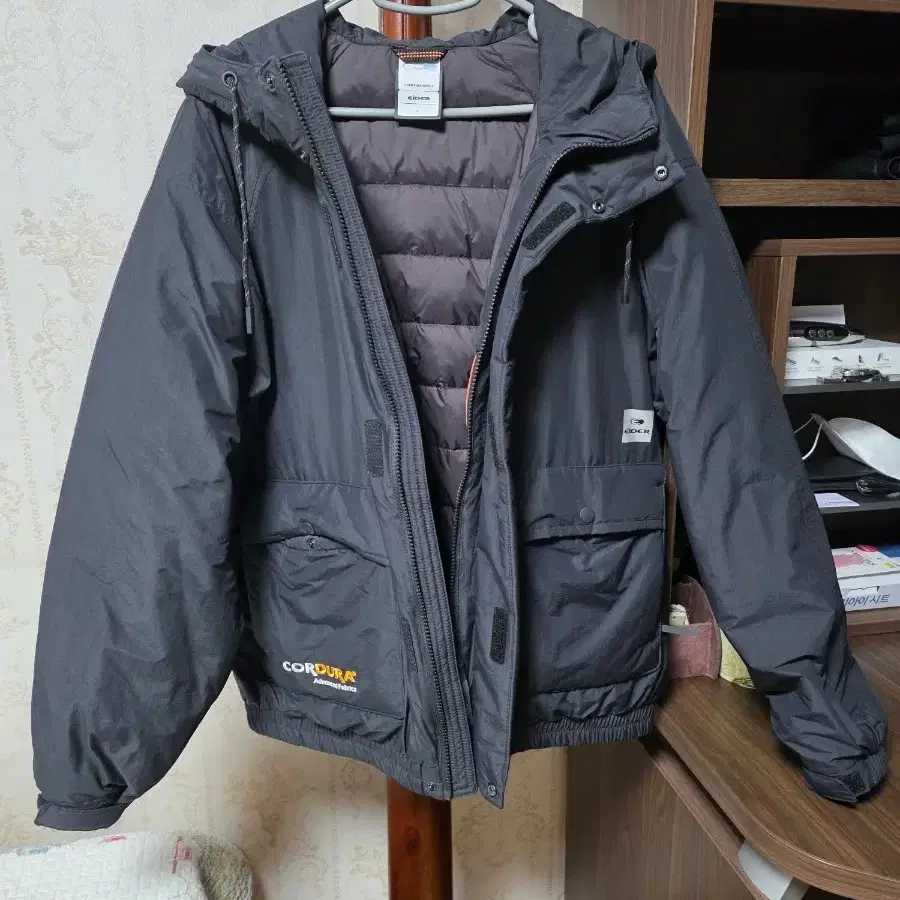 아이더 코듀라 블랙 구스다운 경량패딩