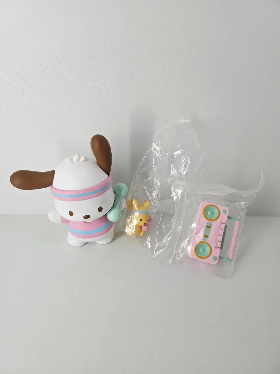 52TOYS 산리오 포차코 에어로빅 피규어
