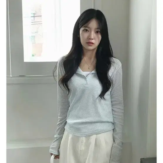 에이블리 포우나인 티셔츠