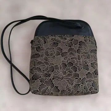 고토인덴 숄더백 모란 패턴 블랙