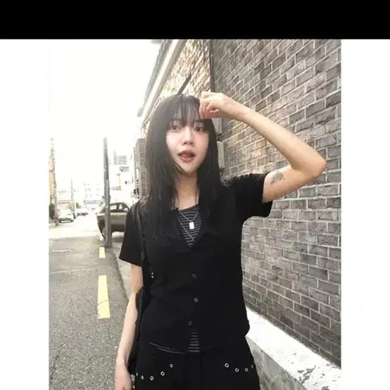일체형* 반팔ver 렌 스트라이프 티 레이어드 버튼 가디건 새상품