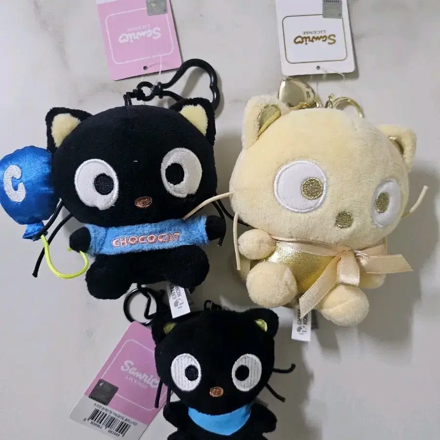 (새상품/개단가) 산리오 초코캣  골드 블랙 키링