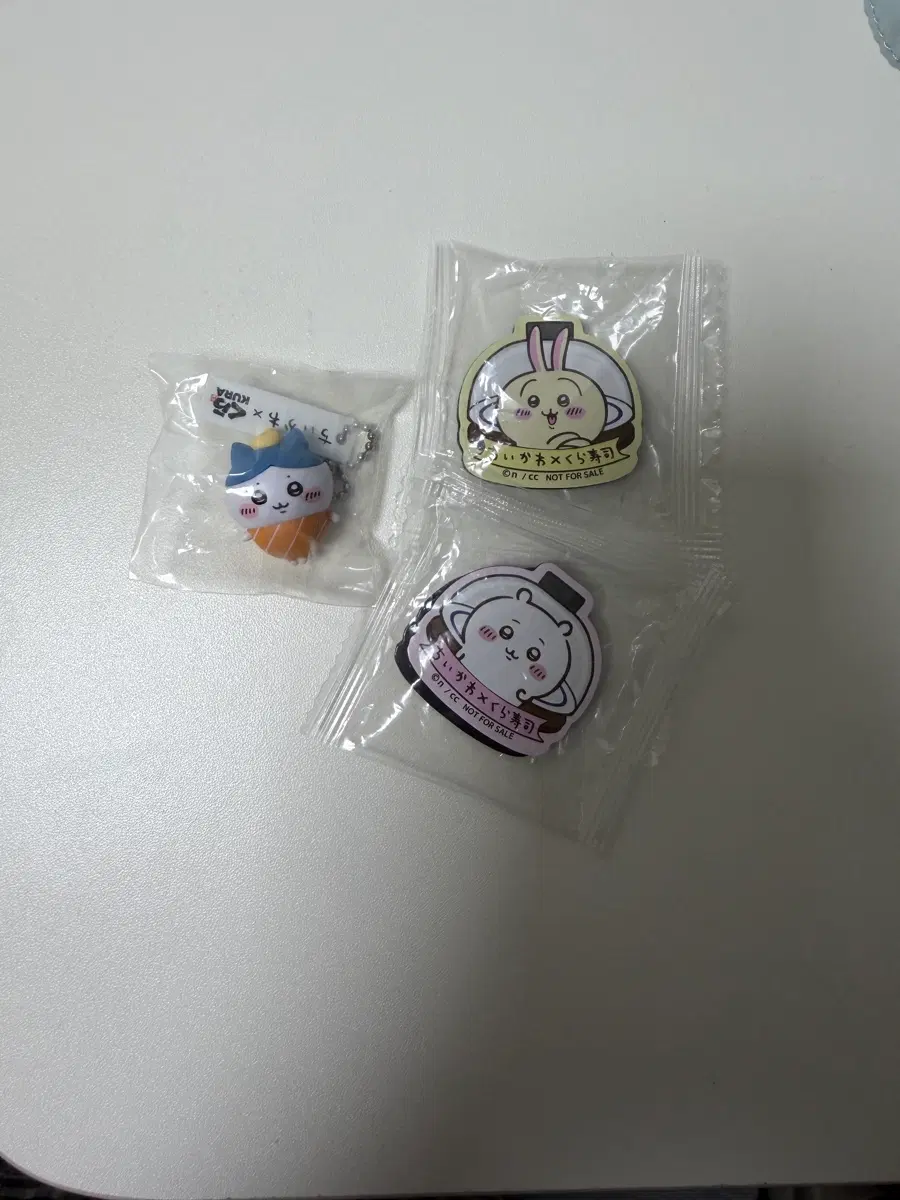 먼작귀 치이카와 쿠라스시 하치와레 우사기