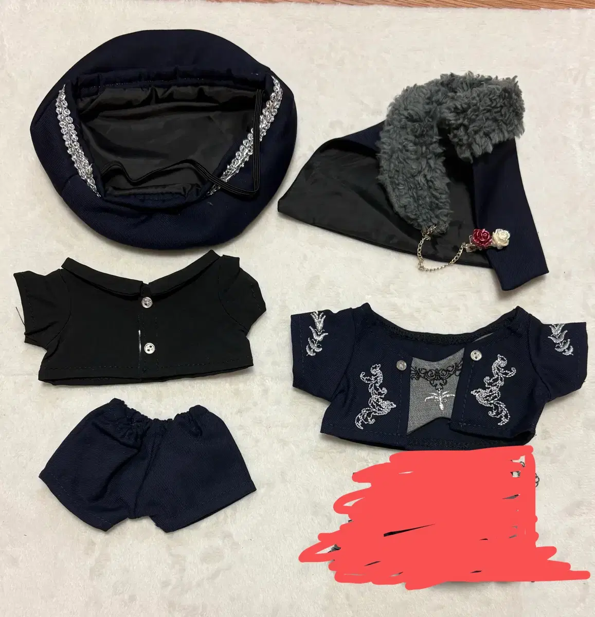 Hezi 옷장 솜옷 무속성 떨옷 인형옷 20cm 원가 이하 급처