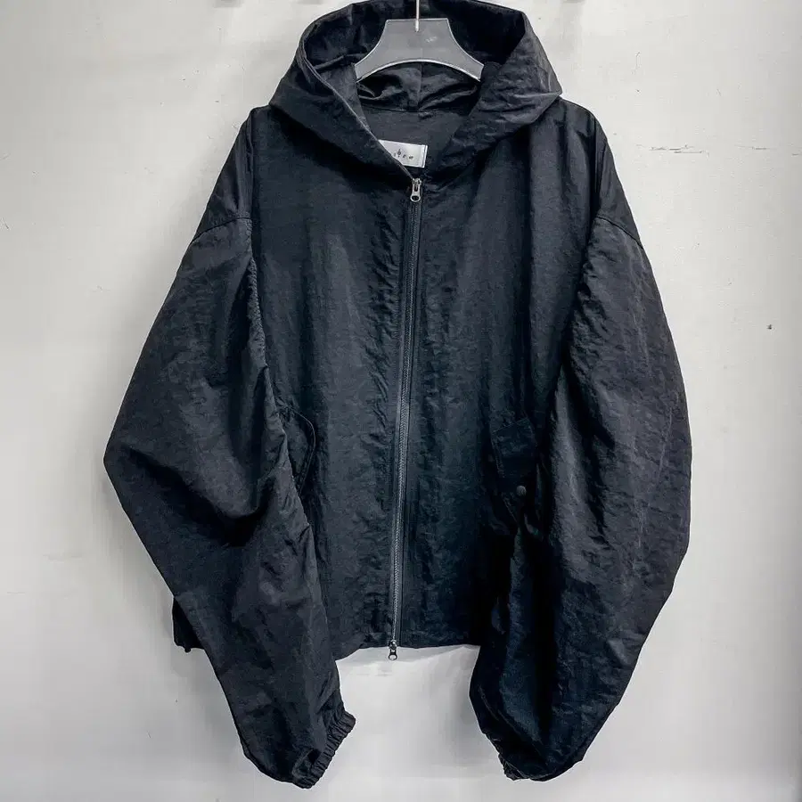[새상품] 2way 셔링 플라이트 윈드스토퍼 (FREE) AF790