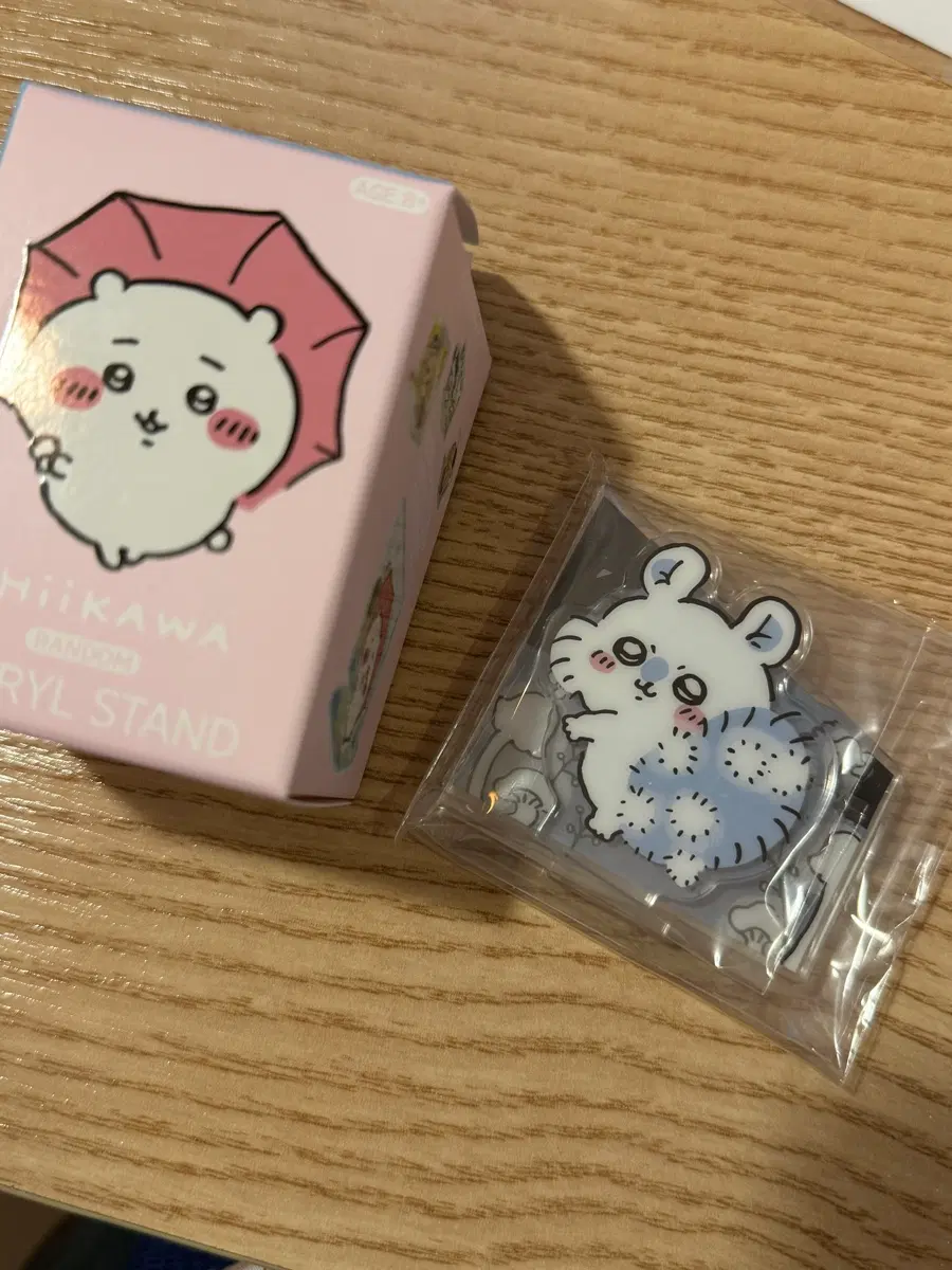치이카와 모몽가 아크릴 스탠드