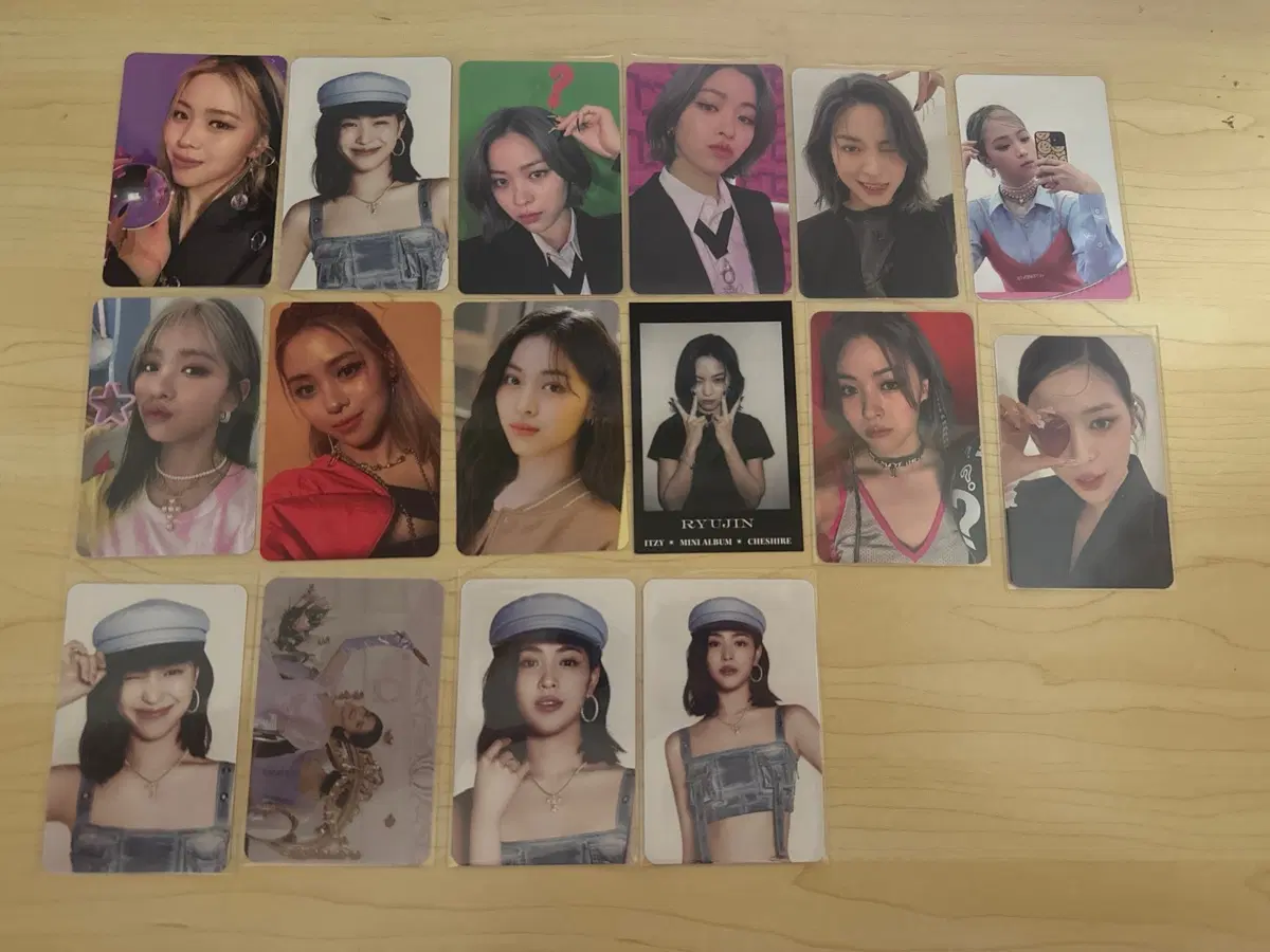 있지 류진 포카 트레카 팬클럽 체셔 킬마이다웃로꼬시그마피아인더모닝
