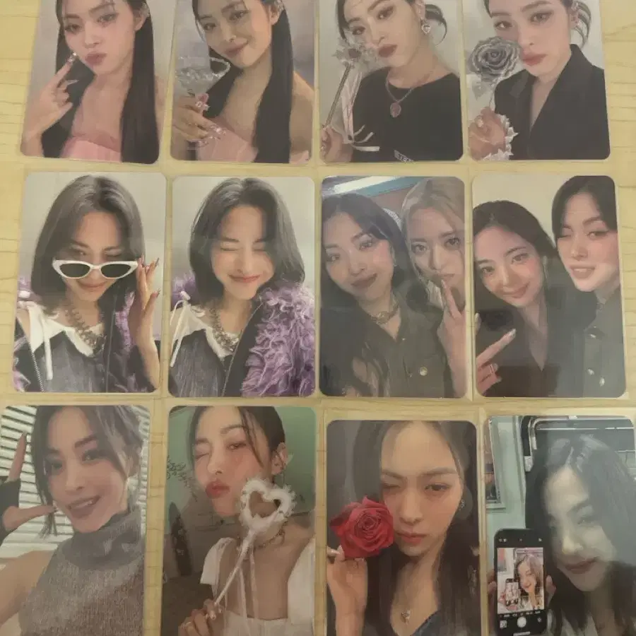 있지 류진 포카 스니커즈체크메이크체셔킬마이다웃유닛
