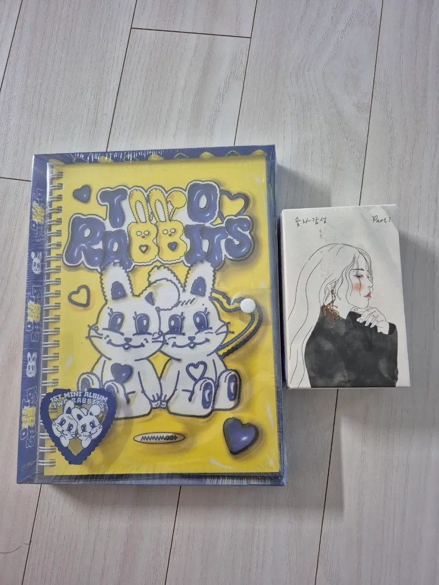 미개봉 마마무 1st 미니앨범 TWO RABBITS 앨범 솔라 카세트테이프