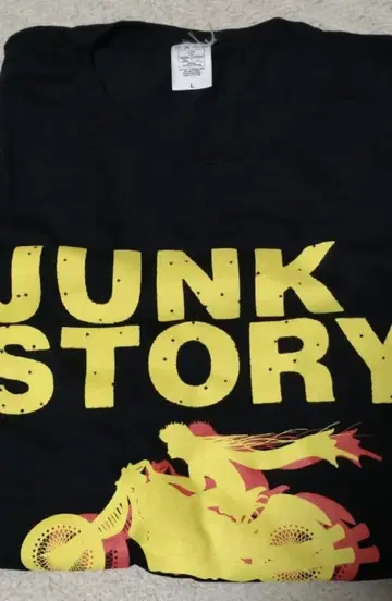 JUNK STORY 티셔츠 블랙 L 사이즈