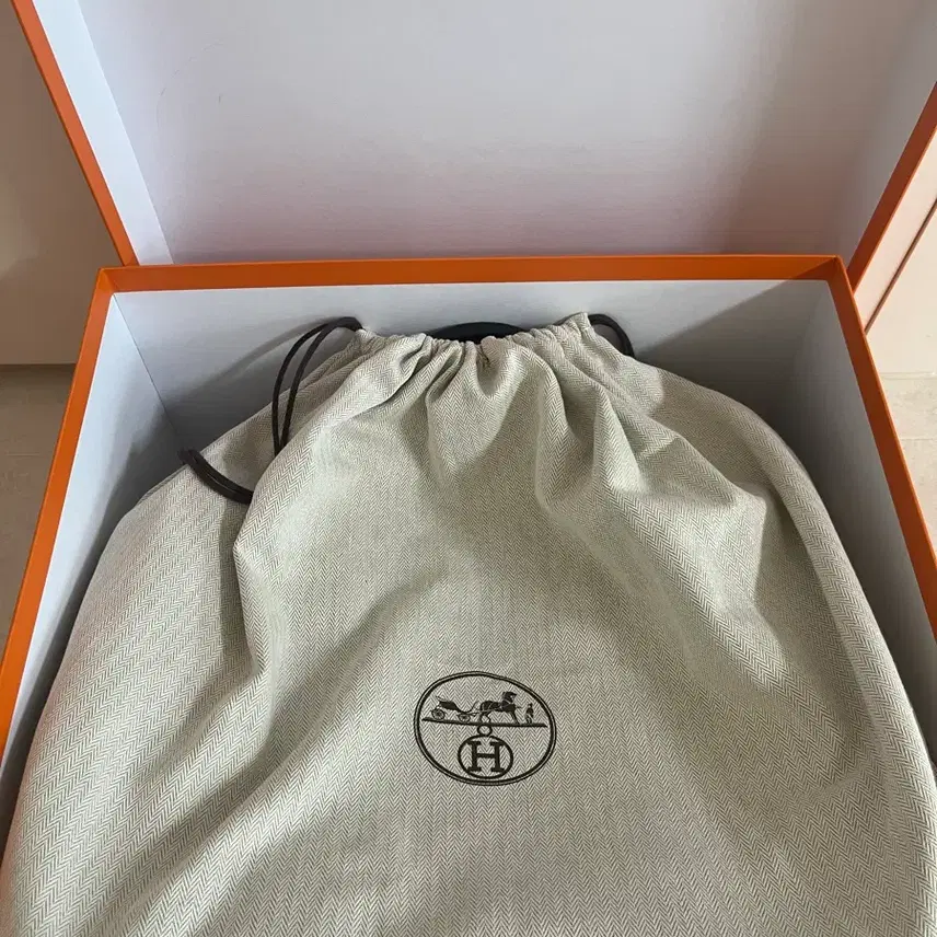 에르메스 가든파티 36 네곤다 사진 4