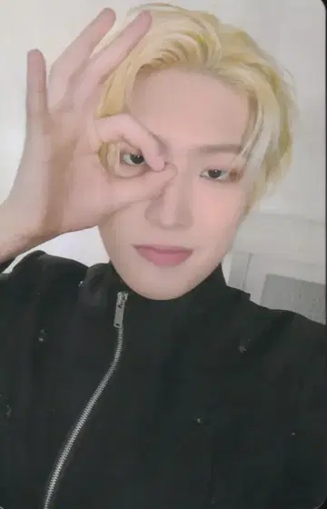 ATEEZ LIMITLESS MIN GI 트레이딩 카드