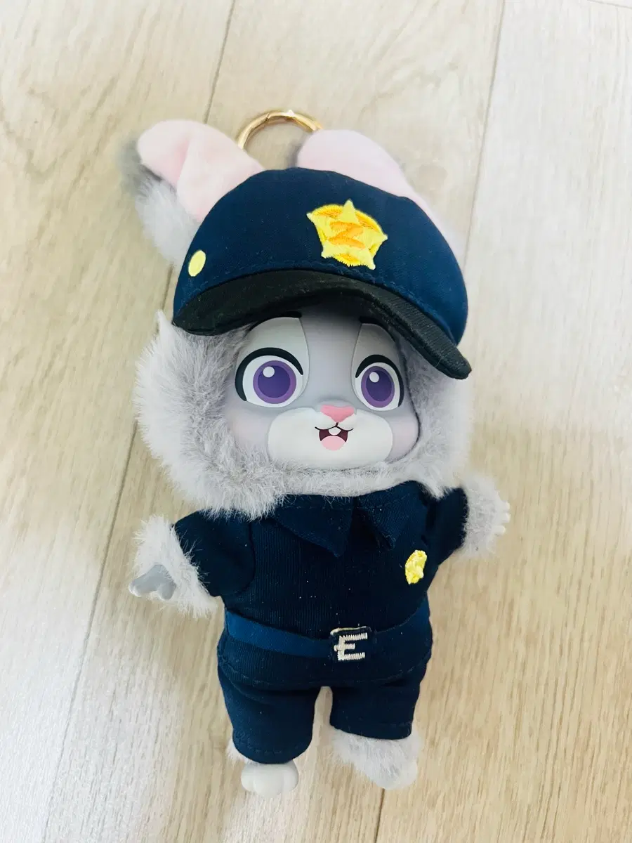 탑토이 주토피아 주디 인형 키링팝니다