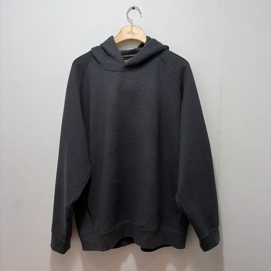 Uniqlo 유니클로 챠콜 그레이 후디 (남성XL, 여성free)