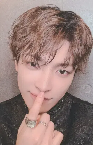 ATEEZ 트레이딩 카드 팩 HONGJOONG 2025 IN YOUR FANTASY 트레이딩 카드 팩