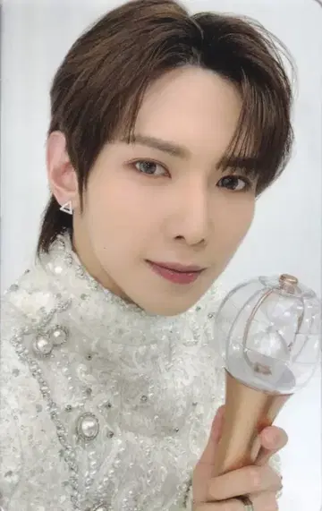 ATEEZ 2024 TOWARDS THE LIGHT: WILL TO POWER 여상 트레이딩 카드 회장 한정판