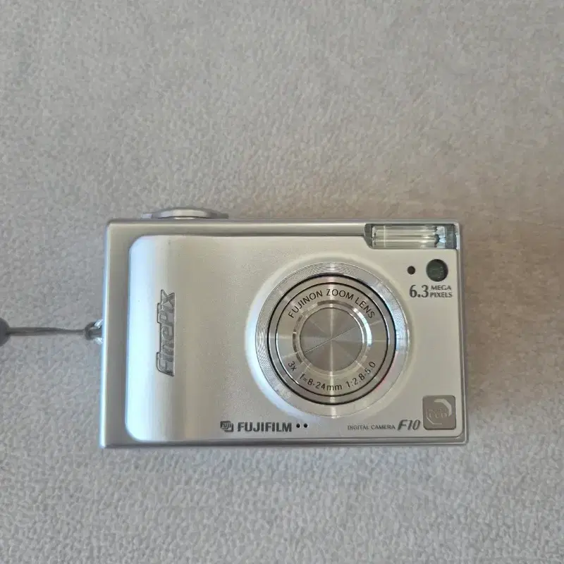 후지필름 Finepix F10 빈티지 디카 풀박스 구성