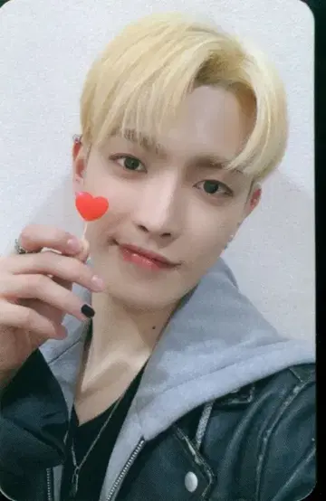 ATEEZ 미니레코드 홍중 THE WORLD EP.FIN:WILL 5