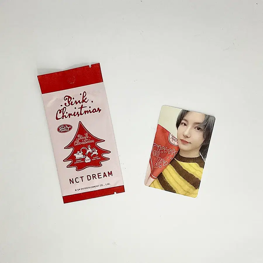 엔시티 드림 런쥔 2024 핑크 크리스마스 포토카드 포카1 NCT DREAM REMJUN 2024 PINK CHRISTMAS PHOTOCARD 1
