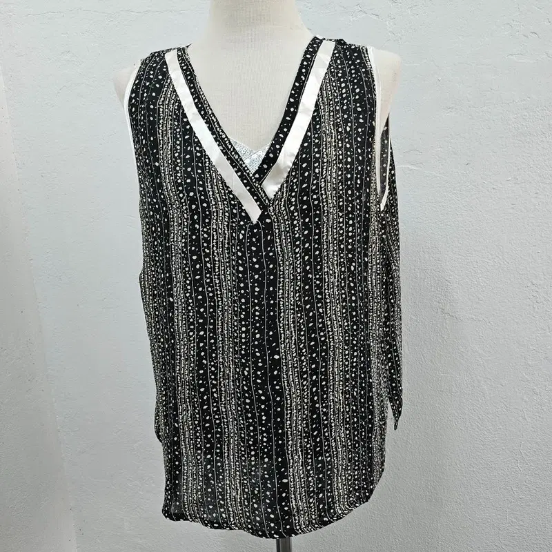 블라우스 여 66 J6558