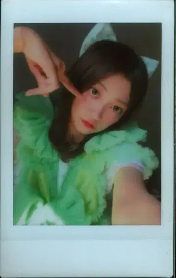 CUTIE STREET 이타쿠라 카나 폴라로이드 6