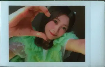 CUTIE STREET 이타쿠라 카나 폴라로이드 11
