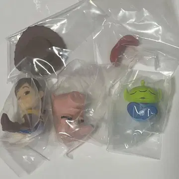 토이스토리 어깨 쿵