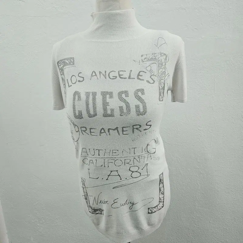 GUESS ITALY 반팔 티 여 66/77 J6530