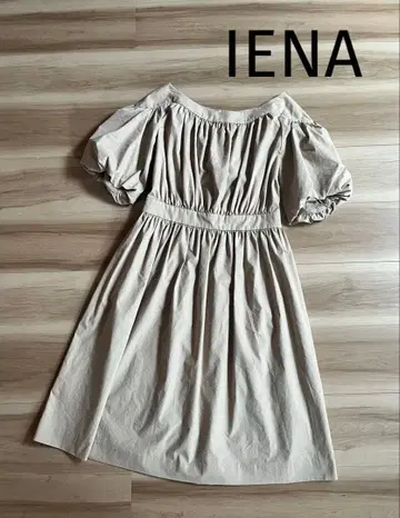 IENA 베이지 퍼프 슬리브 보트넥 백 버튼 무릎 기장 원피스 일본제
