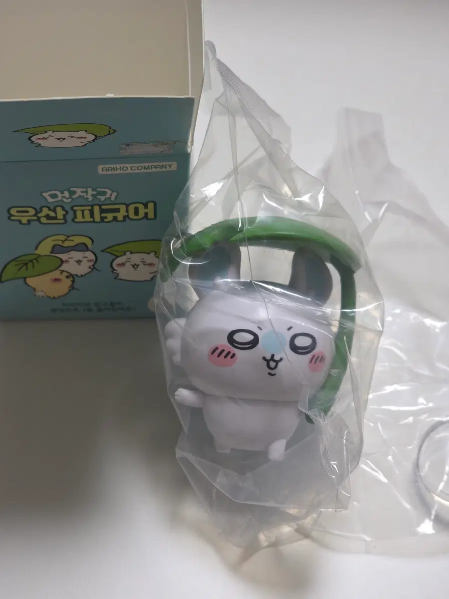 치이카와 우산 피규어 - 모몽가 미개봉