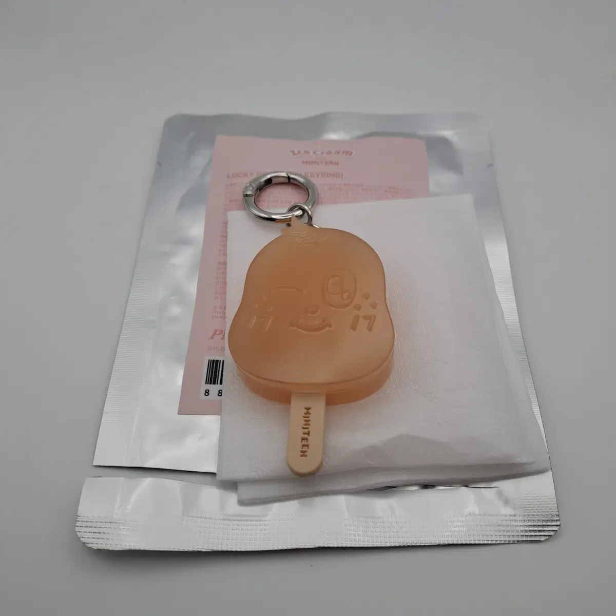 킴자) 세븐틴 미니틴 아이스크림 키링