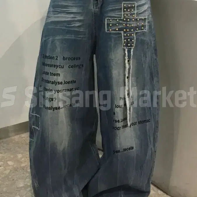 [빠른발송] 절개 스터드 데님 팬츠 유니크 빈티지 레트로 힙 캠퍼스 y2