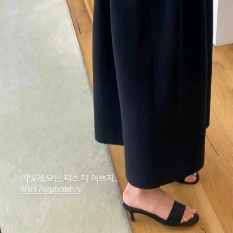 le17septembre 새틴 뮬 샌들 BLACK SATIN MULES SLIDE SANDAL 르917
