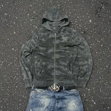 00s [ archive ] Skull Camo Zip Hoodie Y2K