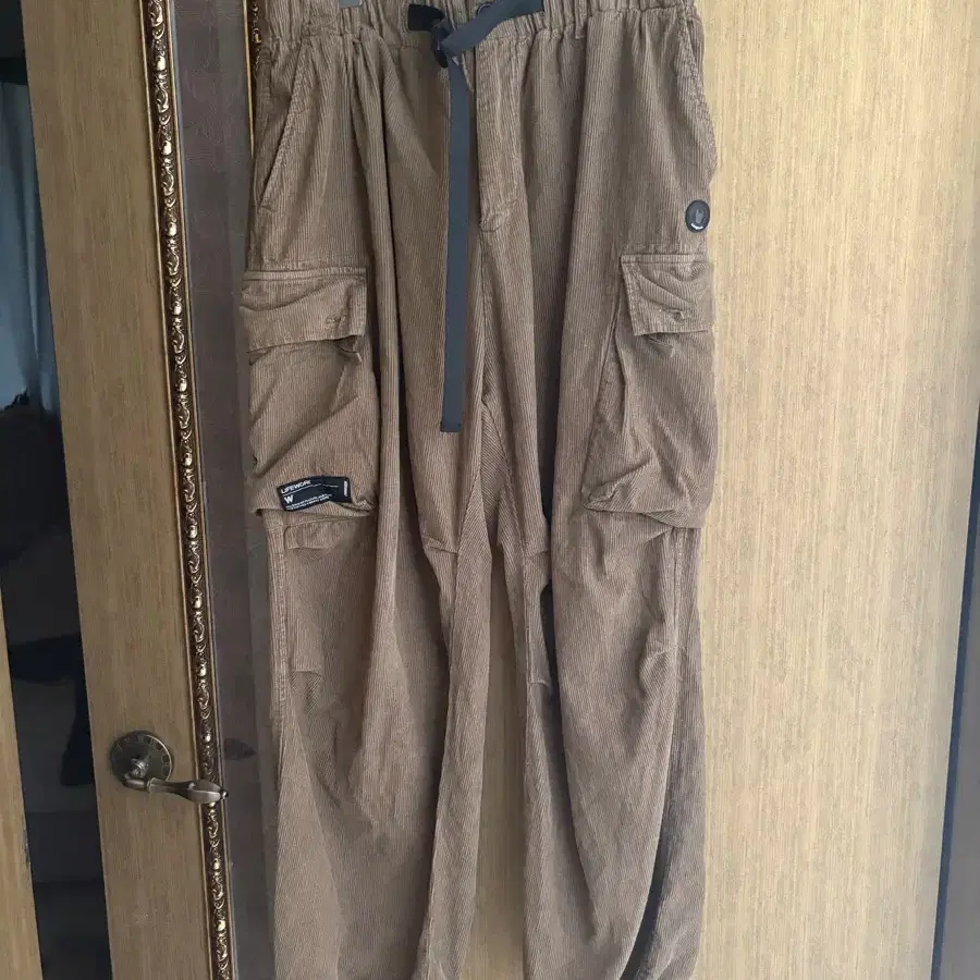 [중고/극미/L] 라이프워크 카고팬츠