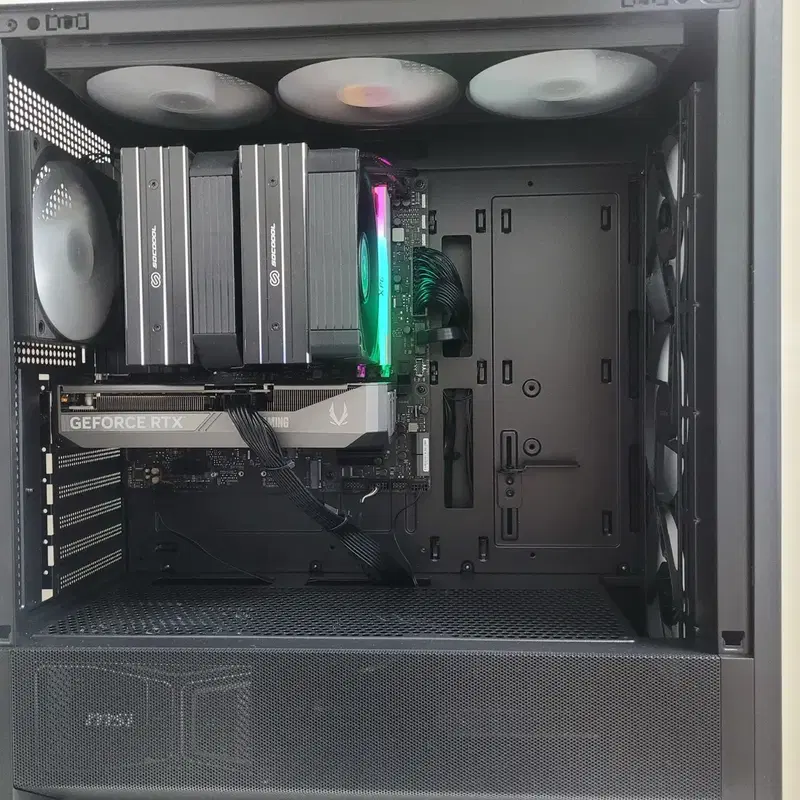 7700x3d / 5060ti 컴퓨터 본체 (7800x3d 비교)