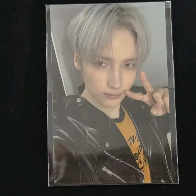 휴닝카이 Layers of us 미개봉 양도 5만원 이상 구매 특전 포카 투바투 전시회