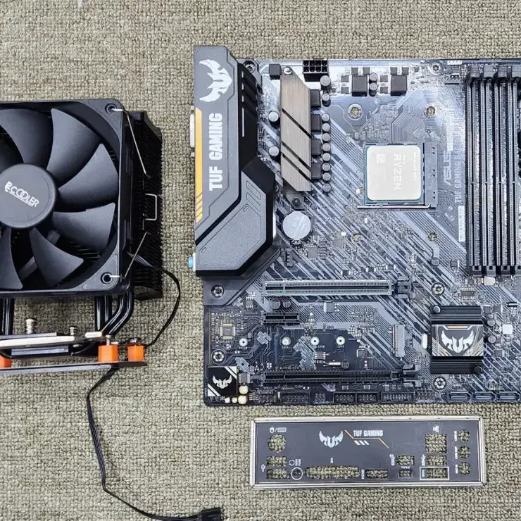 라이젠5 5600X + 아수스 TUF Gaming B450M Plus 2 판매합니다.