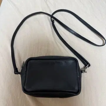 TACHINO CHIE RINGING POUCH