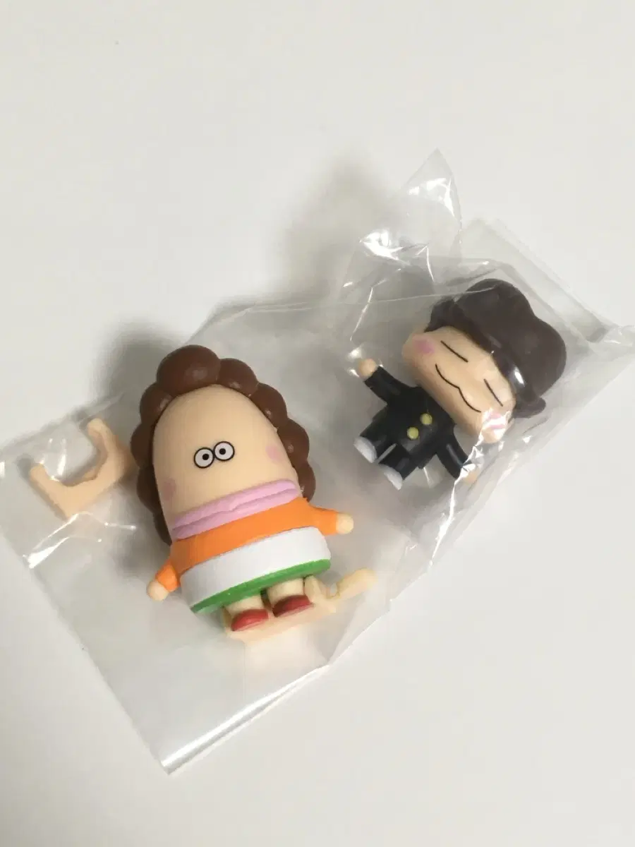 아따맘마 동동이 나란히 행진 가챠 판매