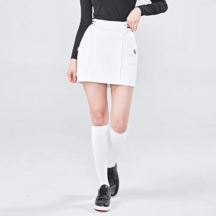 젝시믹스 핀턱 H라인 스커트