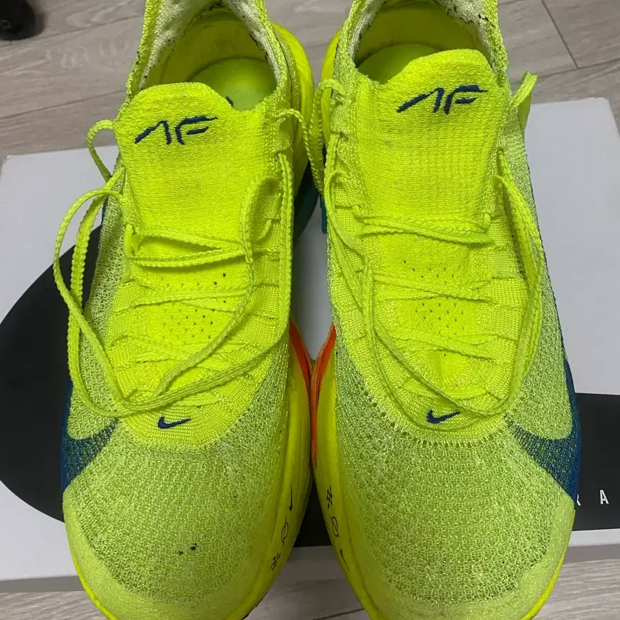 알파플라이 270